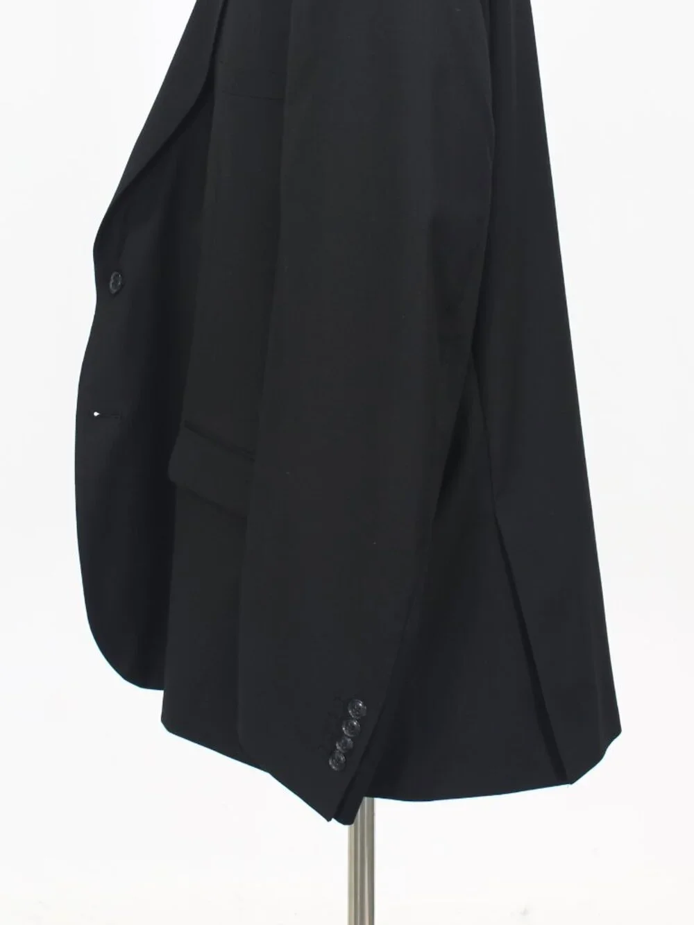 Alain Dupetit 58R 54x31 Black Full Suit 2-Button Solid R939